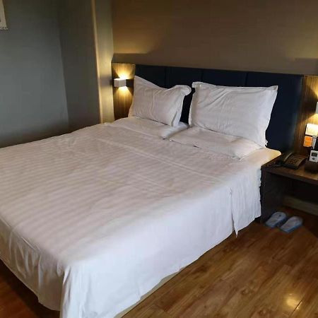 7Days Inn Shenzhen Shajing Shiming Square Exteriör bild